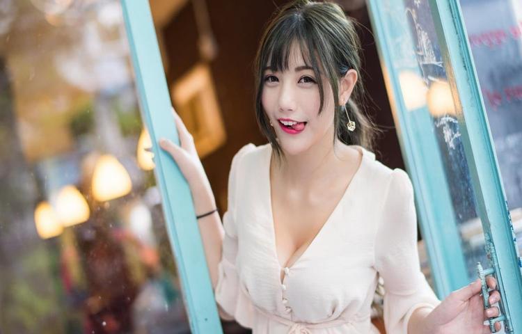 青青草视频在线观看的核心特点